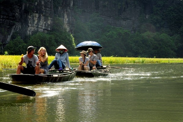 Danh[-]thắng[-]Tràng[-]An[-]đẹp[-]hút[-]hồn[-]du[-]khách